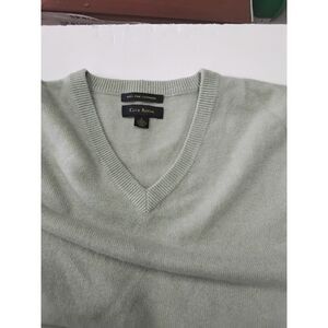 Club Room V-Neck Cashmere Sweater in Light Green
